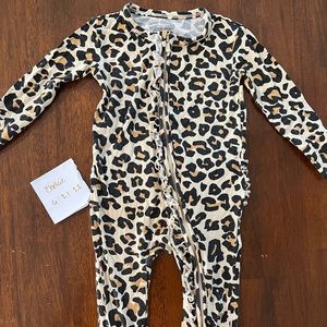 9-12 m Lana onesie Posh Peanut